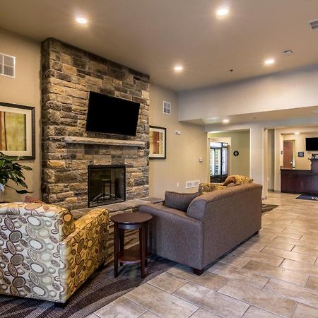 Cobblestone Inn & Suites - Barron エクステリア 写真