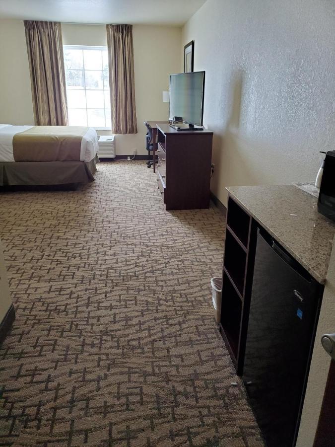 Cobblestone Inn & Suites - Barron エクステリア 写真