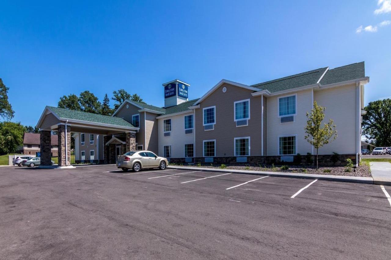 Cobblestone Inn & Suites - Barron エクステリア 写真