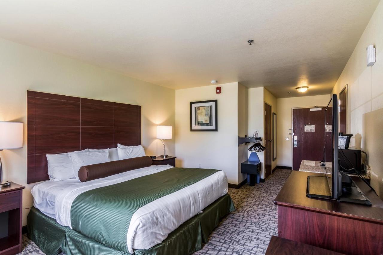 Cobblestone Inn & Suites - Barron エクステリア 写真